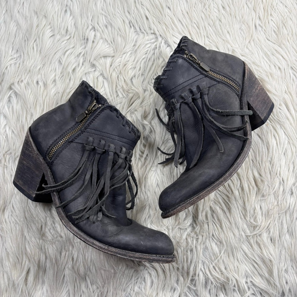 Liberty Black Women's 8 Black Leather Fringe Alice Boots Western Boho Stagecoach